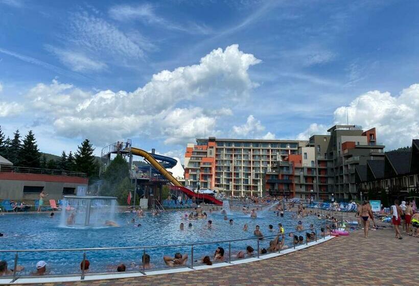 Luxusné túdia V I Akvamarín Beenová