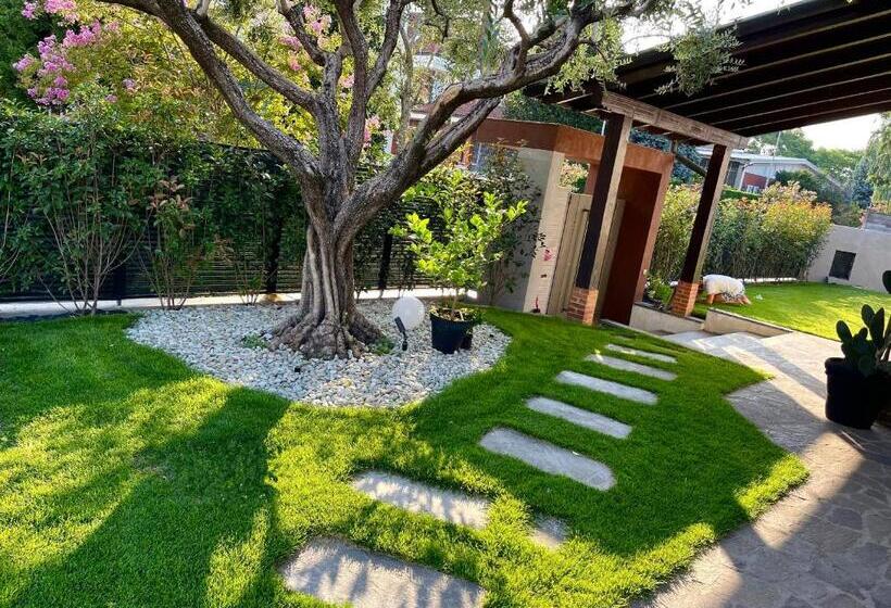 Other Garden   Luxury Bed And Breakfast