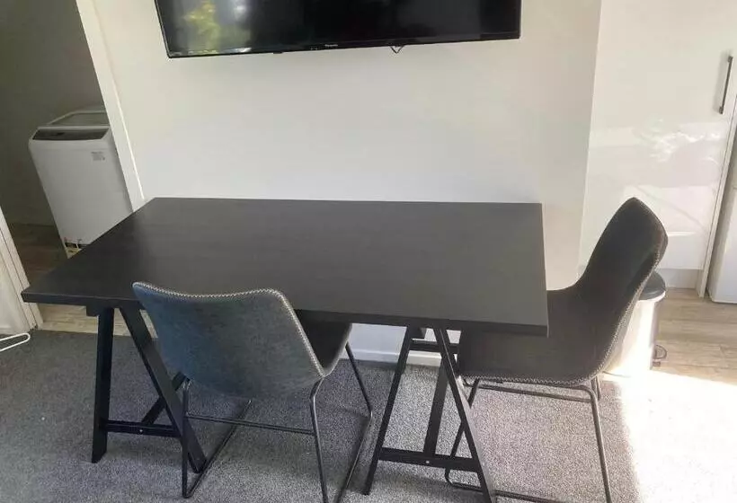 Majatalo Cambridge Te Awa Rivertrail Bnb