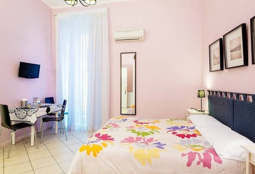 تختخواب و صبحانه Bb Augusteo