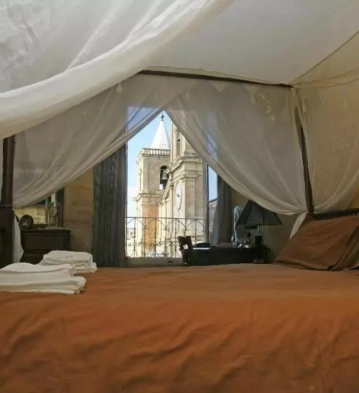 تختخواب و صبحانه Luciano Valletta Boutique