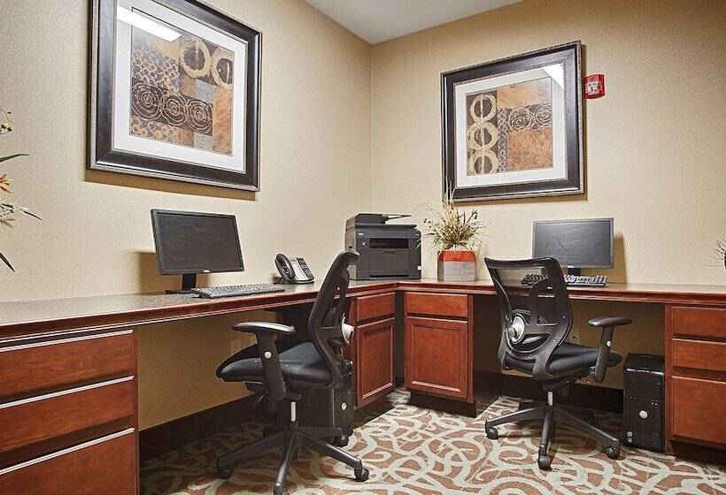 فندق Best Western Plus Eastgate Inn & Suites