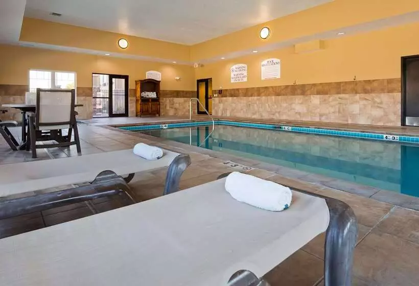 Hotel Best Western Plus Grand Island Inn And Suites