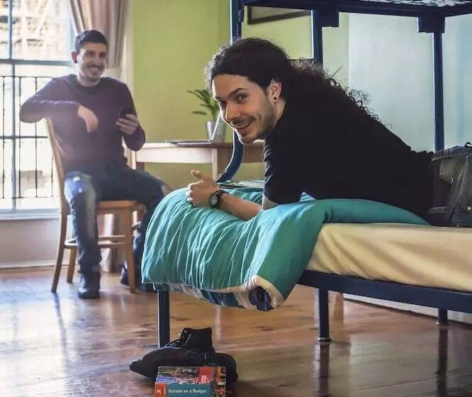 酒店 Four Courts Hostel