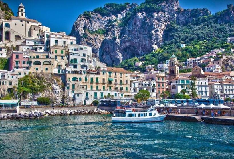 호텔 Holidays Baia D'Amalfi