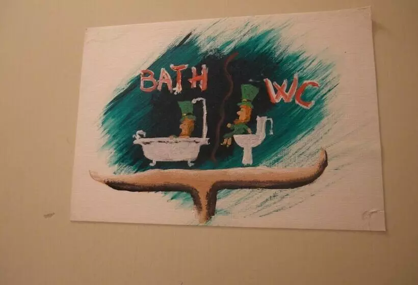 Hotel Macgabhainn S Backpacker Hostel