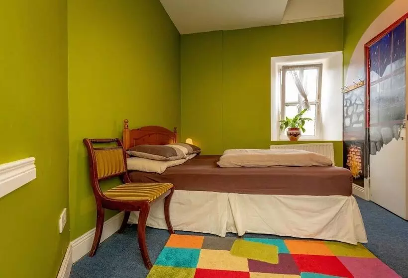 Hotel Macgabhainn S Backpacker Hostel