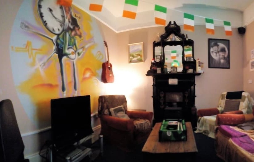 호텔 Macgabhainn S Backpacker Hostel