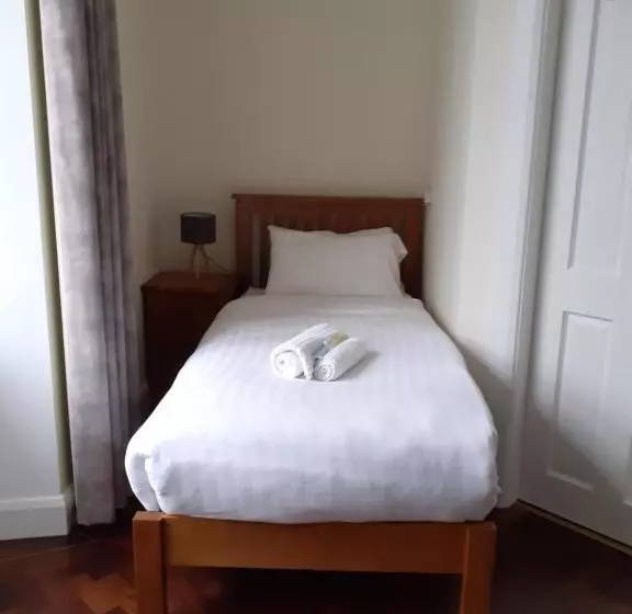 ホテル Paddy S Palace Dingle Peninsula