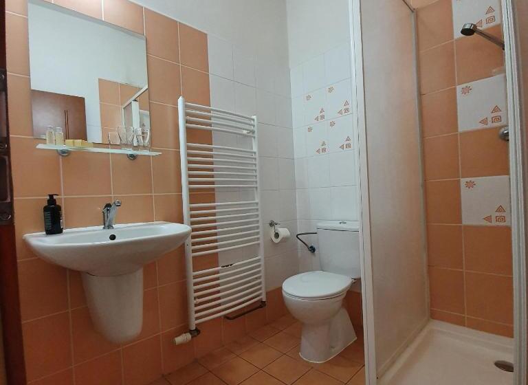 בית מלון כפרי Red Deer