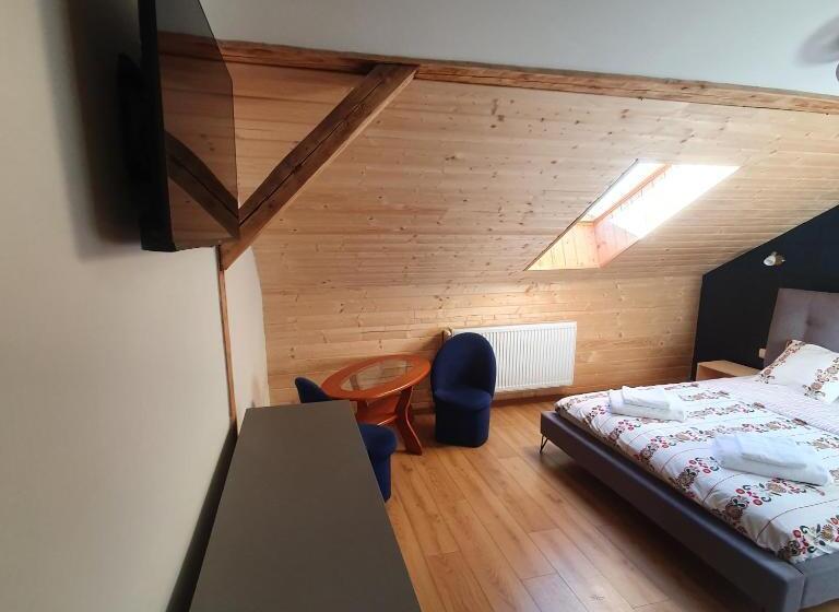 בית מלון כפרי Red Deer