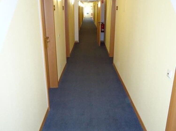 Sleep & Go Hotel Magdeburg