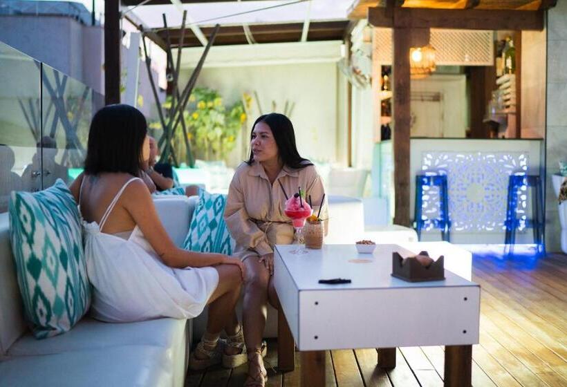 هاستل Apartamentos Málaga Premium   Calle San Telmo