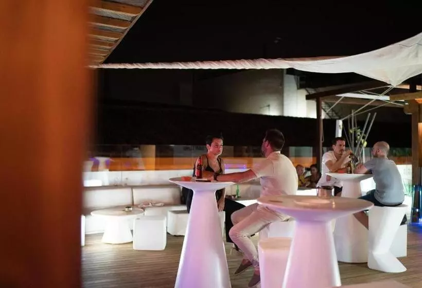 هاستل Apartamentos Málaga Premium   Calle San Telmo