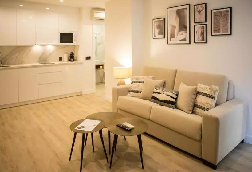 هاستل Apartamentos Málaga Premium   Calle San Telmo
