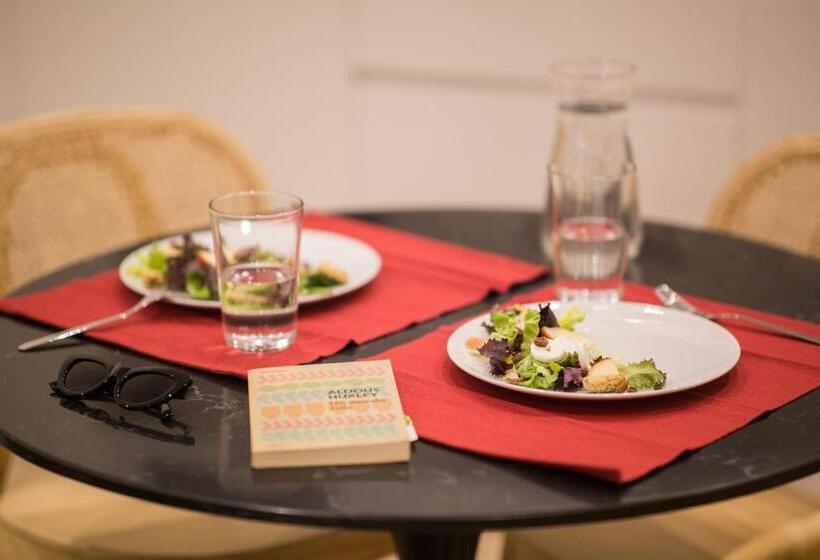 هاستل Apartamentos Málaga Premium   Calle San Telmo