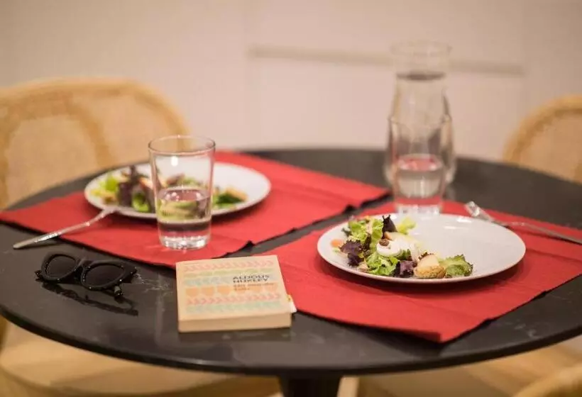 هاستل Apartamentos Málaga Premium   Calle San Telmo