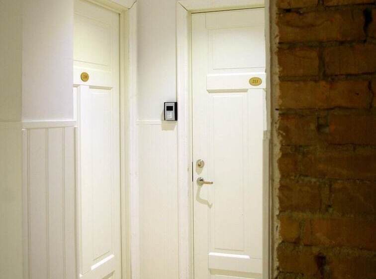 Vandrarhem Uppsala Kungsängstorg