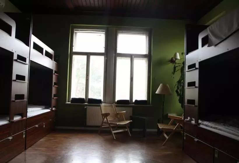 Vila Veselova Hostel