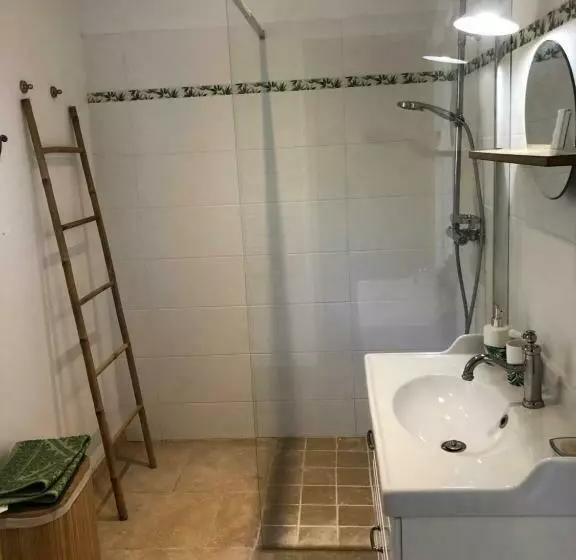 Nocleg ze śniadaniem Chambre Hôtes Les Garrigues Cucuron