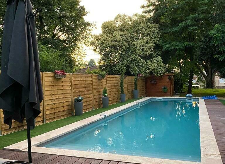 مبيت وإفطار Château Vigué