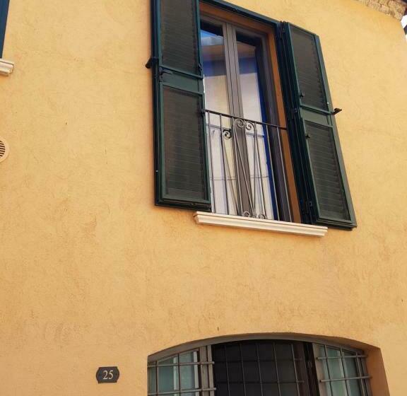 تختخواب و صبحانه La Casetta Di Priscilla