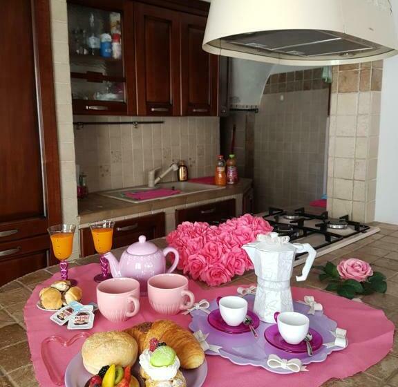 تختخواب و صبحانه La Casetta Di Priscilla