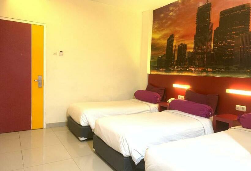 Hotell Liberta Hub Singosari Malang