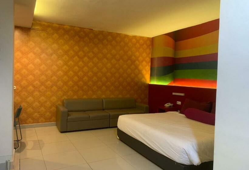 Hotell Liberta Hub Singosari Malang