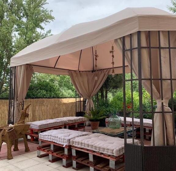 ペンション Hostel Arenos