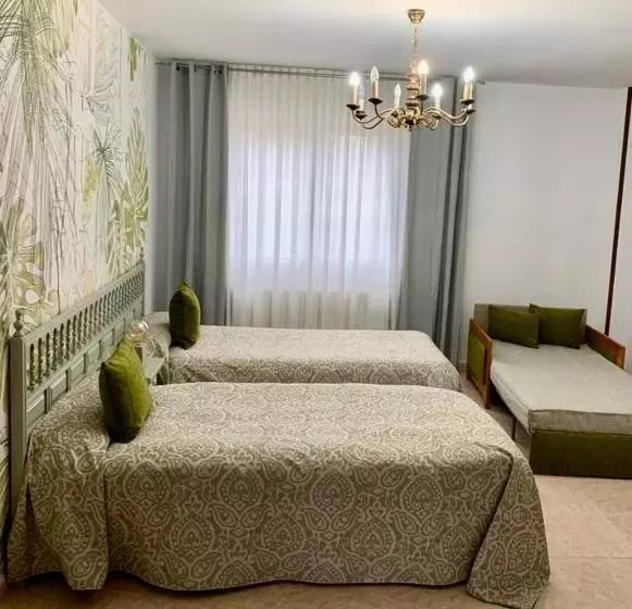 Majatalo Hostel Arenos