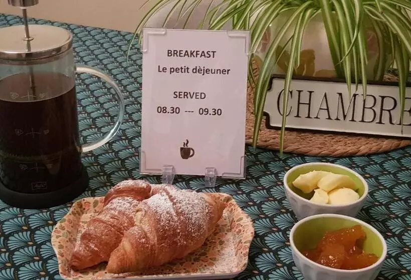 ペンション Maison De Berry Bed & Breakfast