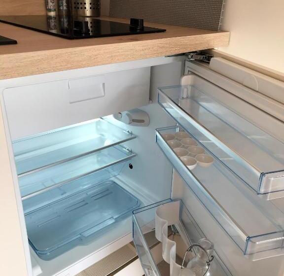 پانسیون Studiocaroline44, 2 Studios Entre La Ville Et La Mer, Parking, Cuisine, Moins De 15min De L Aéroport