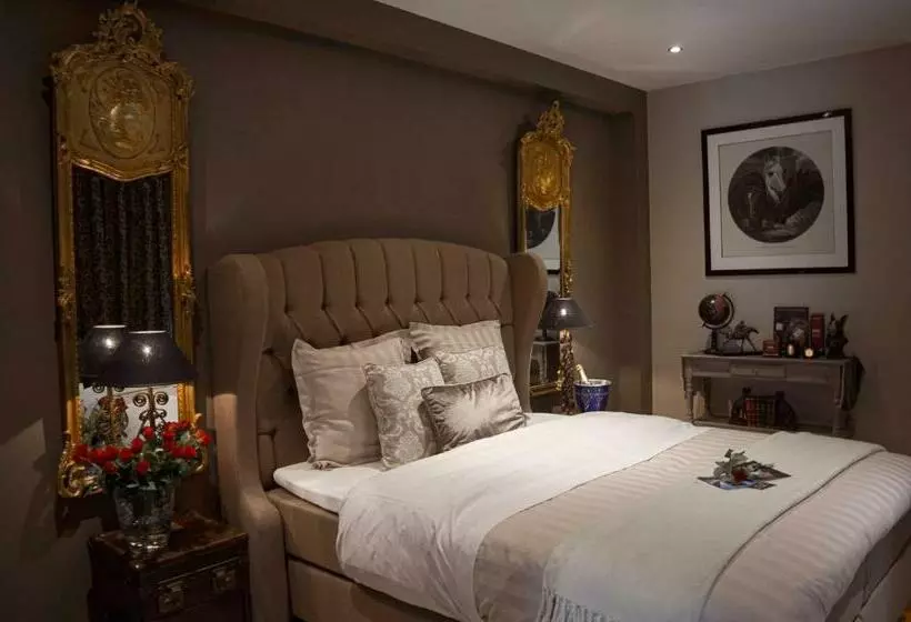 Aamiaismajoitus (B&B) La Maison Des Papillons