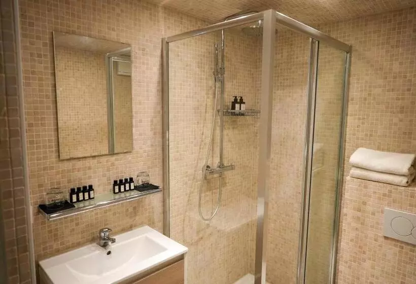 Aamiaismajoitus (B&B) La Maison Des Papillons