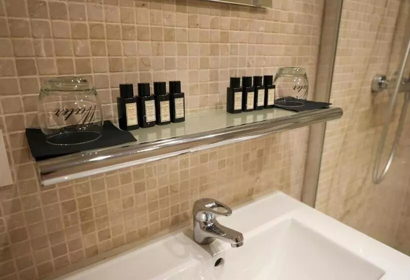 Aamiaismajoitus (B&B) La Maison Des Papillons