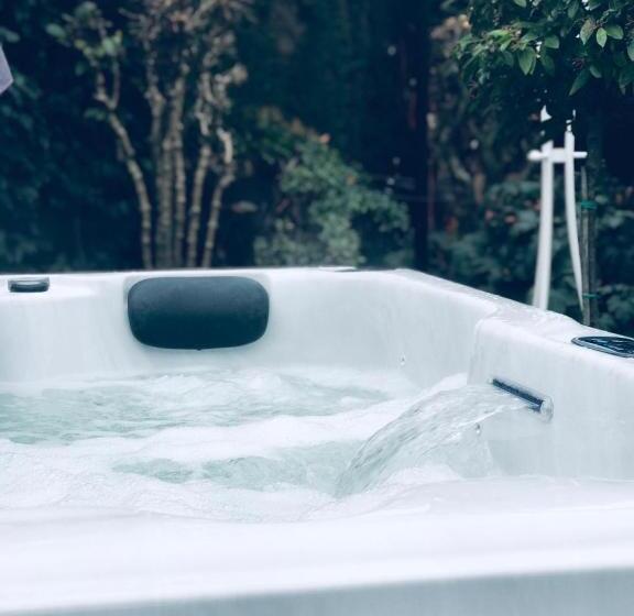 住宿加早餐 La Maison Des Papillons