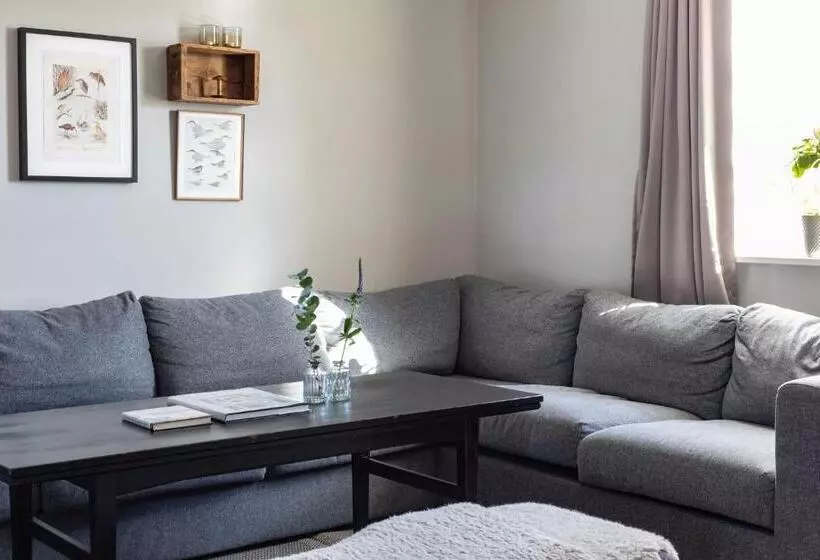 ホテル Bergs Gård & Hållsvikens Gård