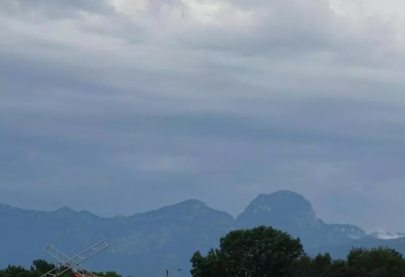 Hotelli Heufelder Hof