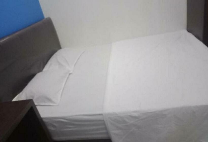 Отель House Of Kiano Syariah Redpartner