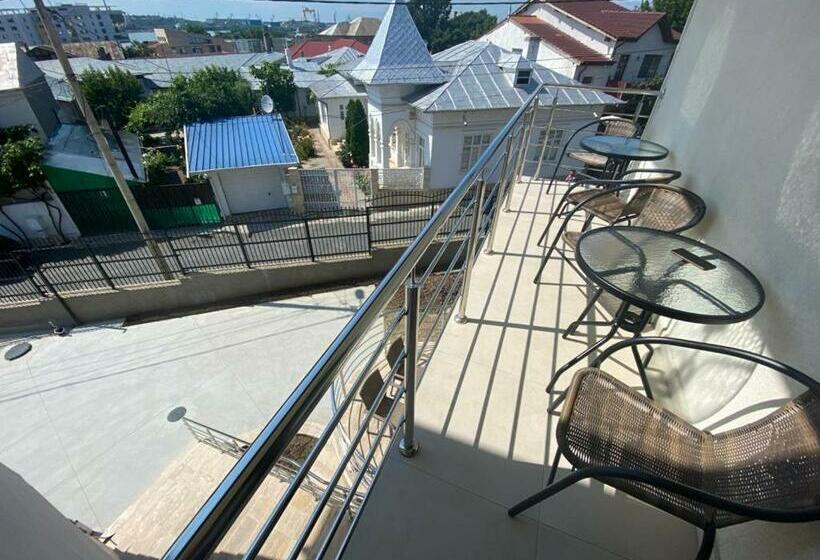 فندق Prestige House