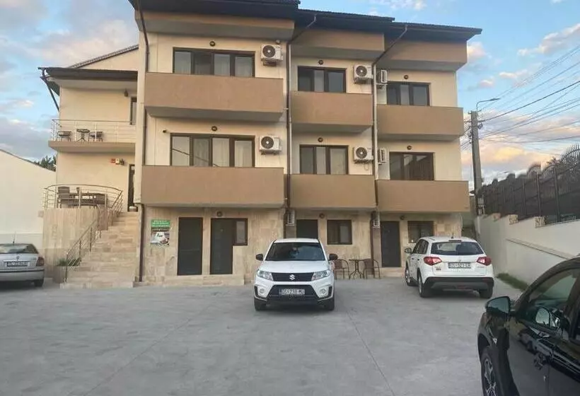 هتل Prestige House