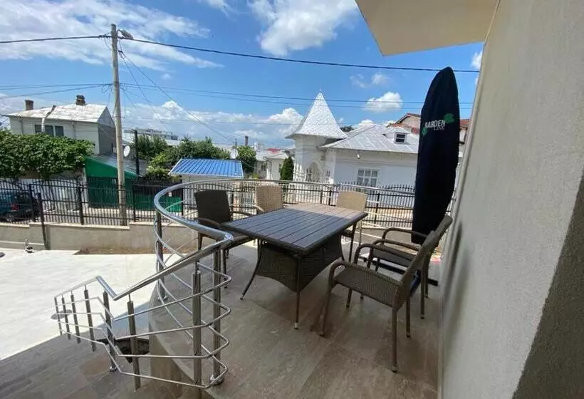 هتل Prestige House