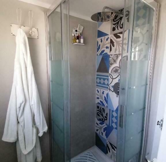 Panzió Affitta Camera Arretu La Chiesa