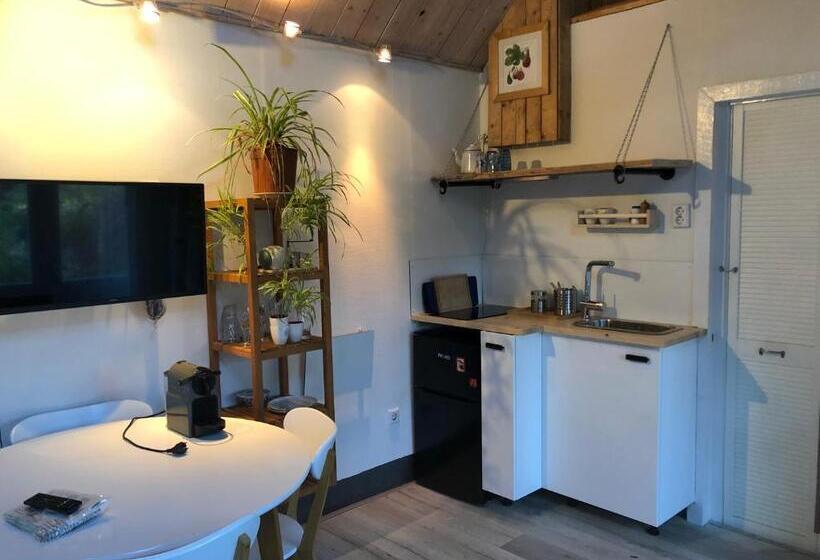 Bed & Breakfast Beemster Tiny House