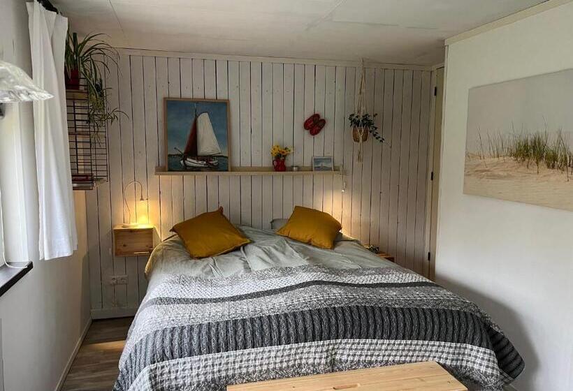 Bed & Breakfast Beemster Tiny House