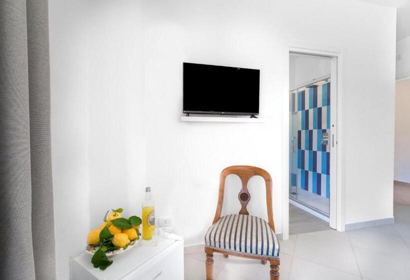 צימר Estate4home   Sofia Flora