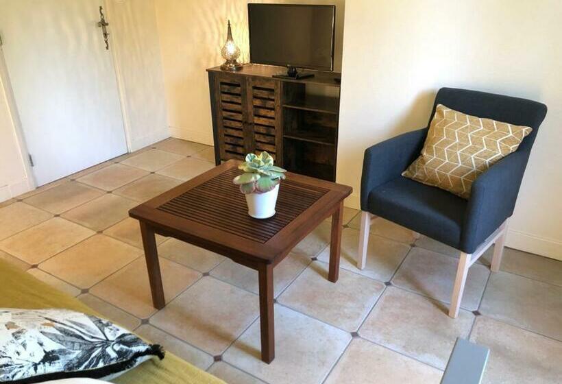 住宿加早餐  Le Nid Des Corbières