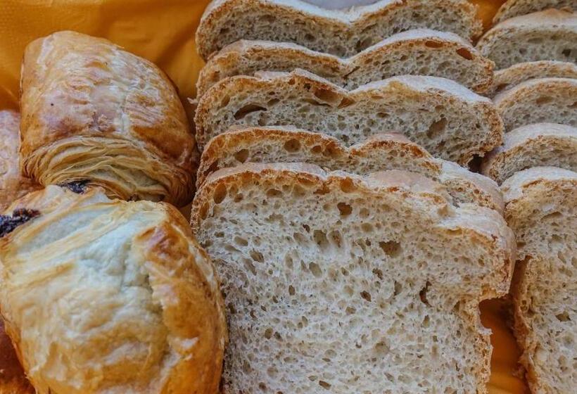 住宿加早餐  Le Nid Des Corbières