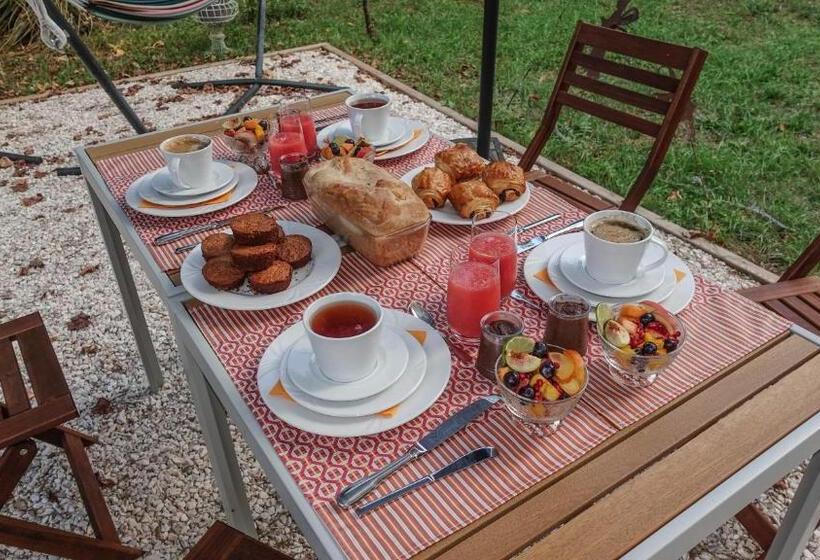 住宿加早餐  Le Nid Des Corbières